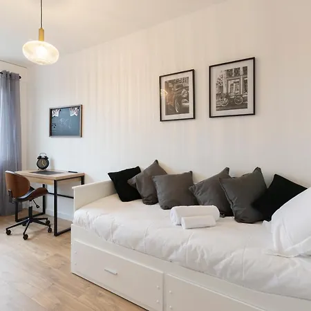 Apartment Le Radieux De Placieux - Pour 6 Avec Parking Prive